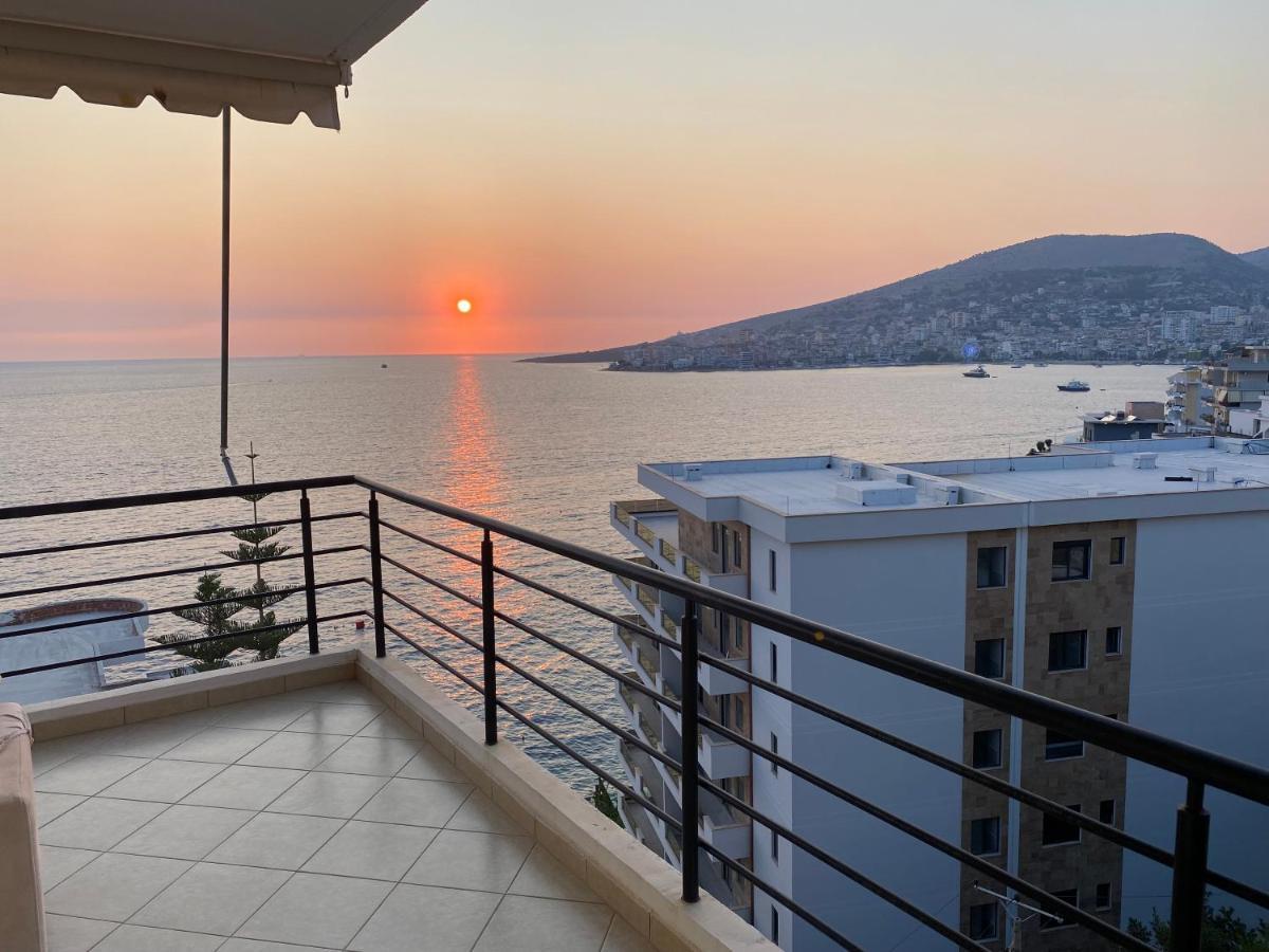 Apartment With Huge Sea View Balcony Sarande Ngoại thất bức ảnh