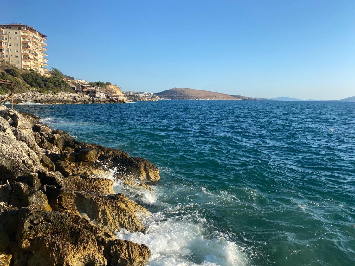 Apartment With Huge Sea View Balcony Sarande Ngoại thất bức ảnh