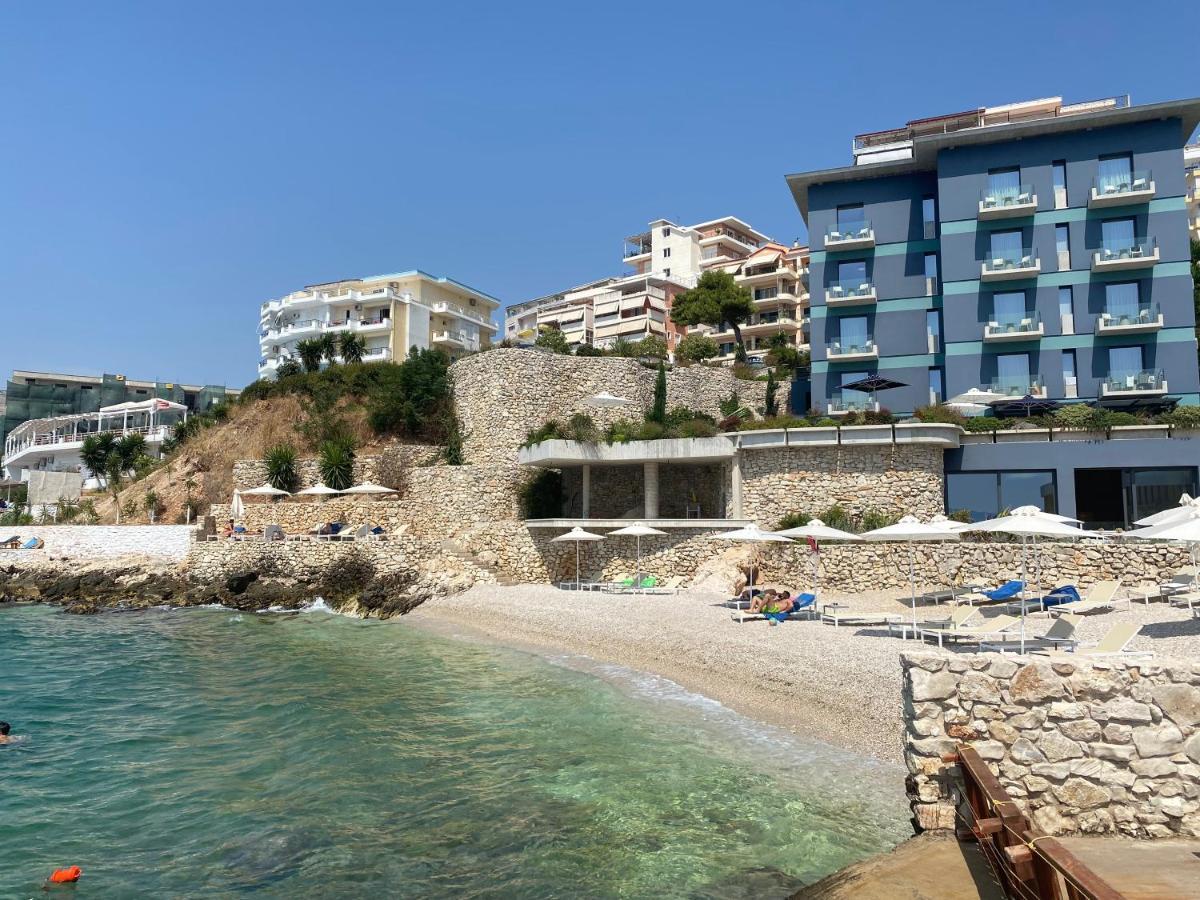 Apartment With Huge Sea View Balcony Sarande Ngoại thất bức ảnh