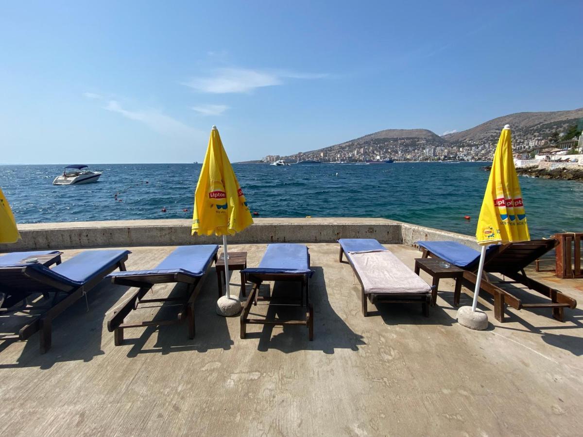 Apartment With Huge Sea View Balcony Sarande Ngoại thất bức ảnh